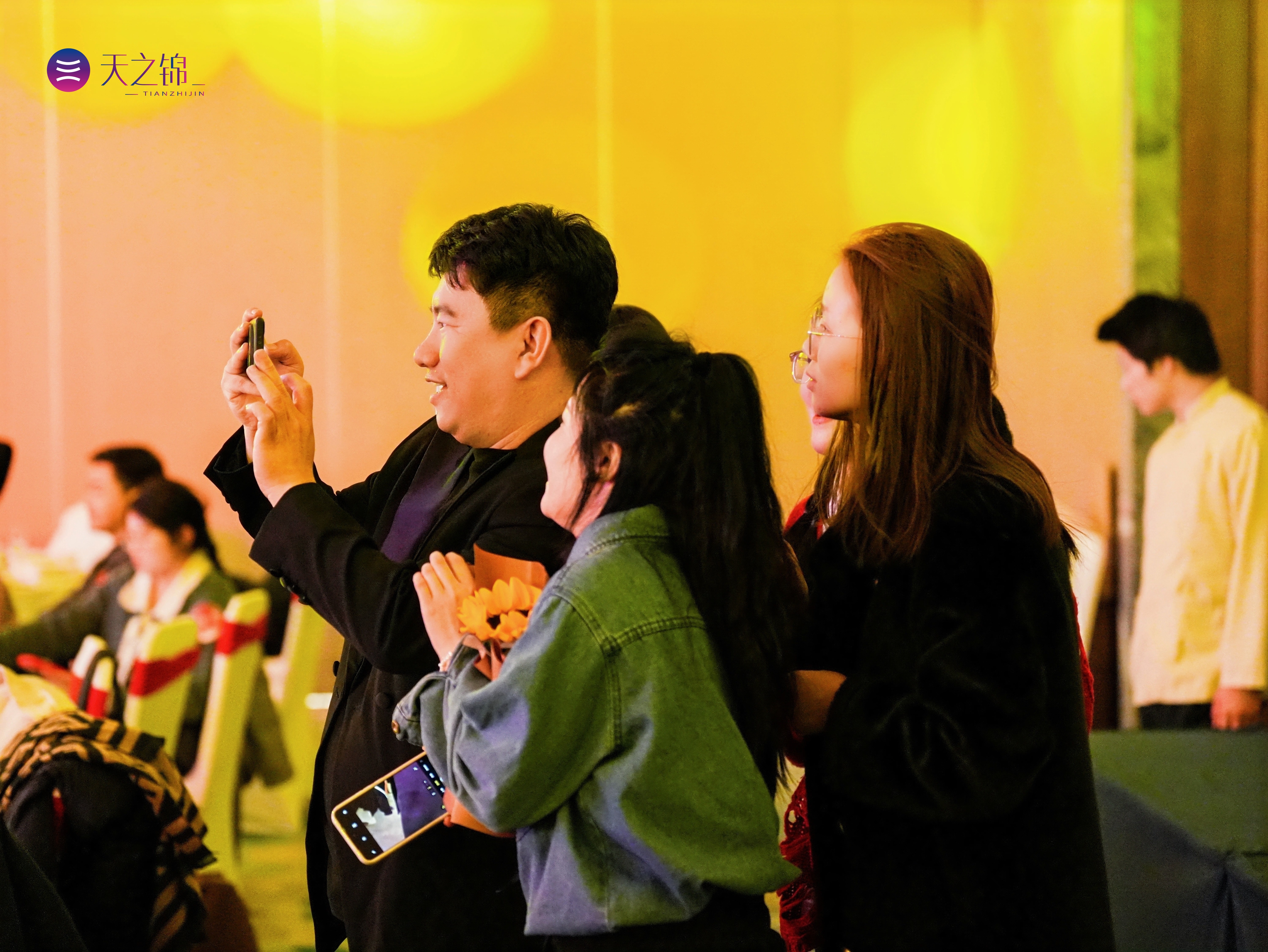DSC08453-opq3483528000(1).jpg